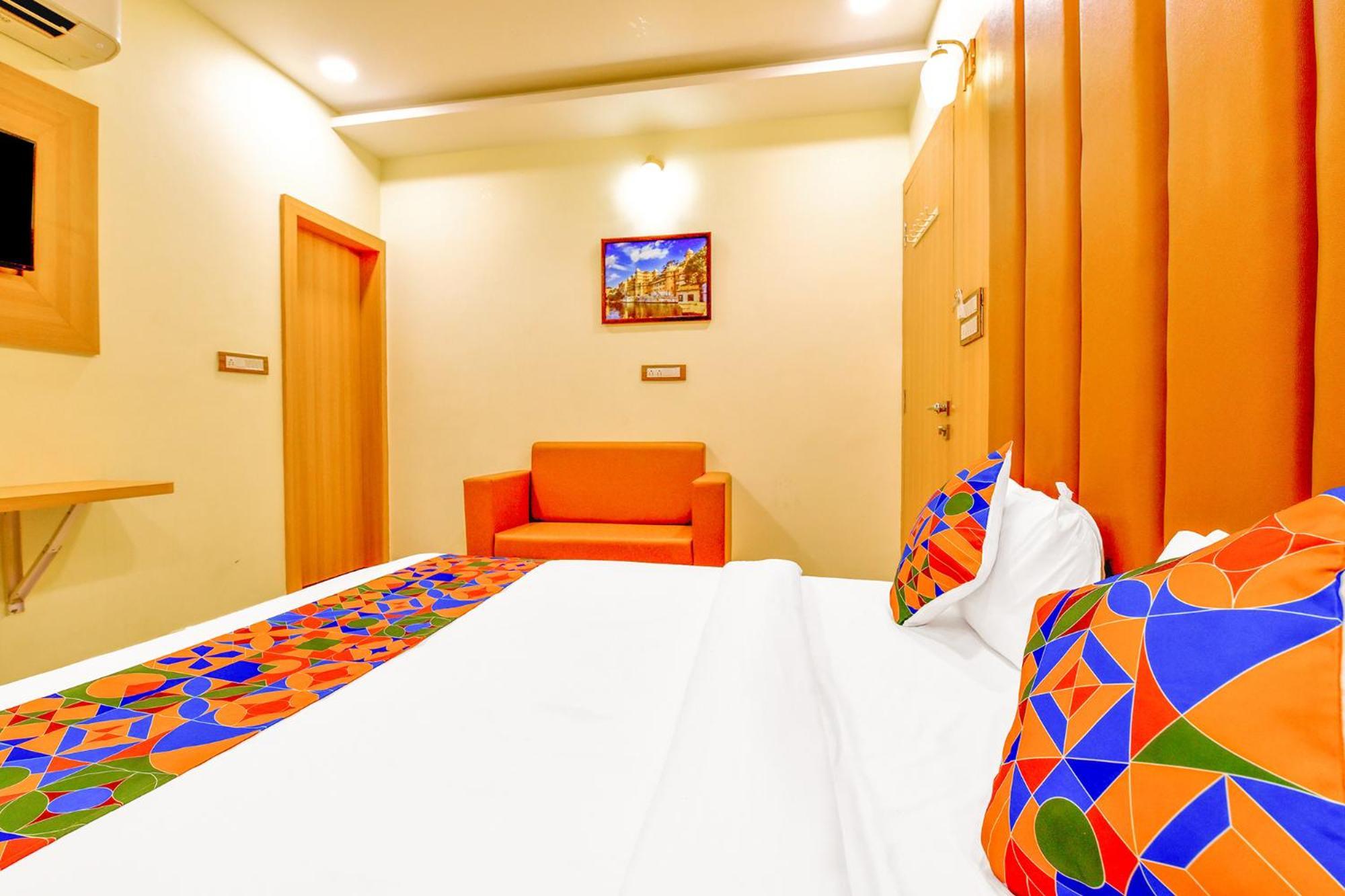 Fabexpress Mewar Shine Hotel Udaipur Kültér fotó