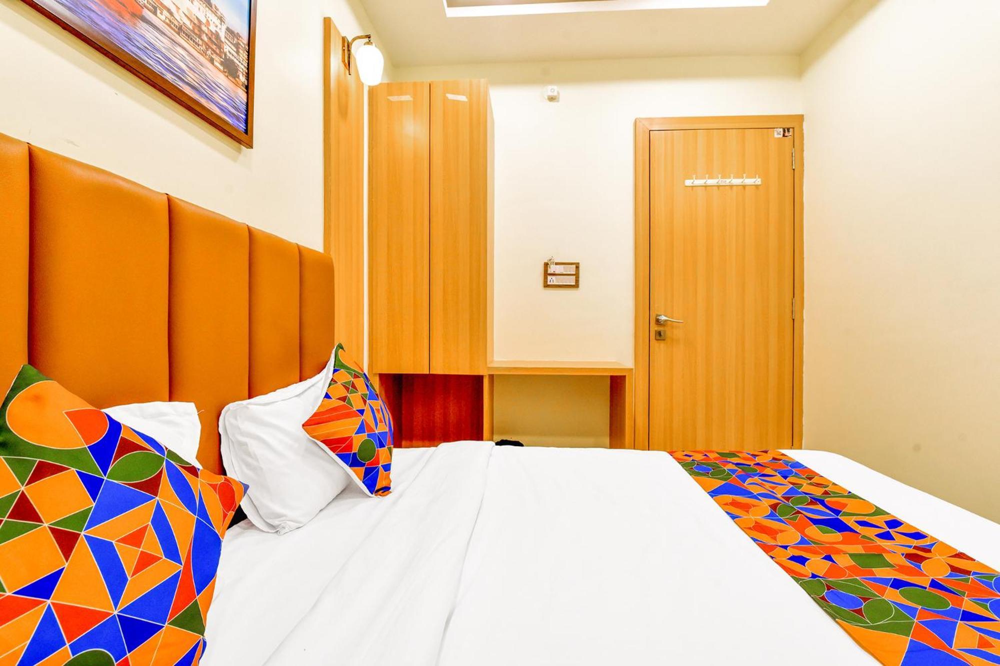 Fabexpress Mewar Shine Hotel Udaipur Kültér fotó