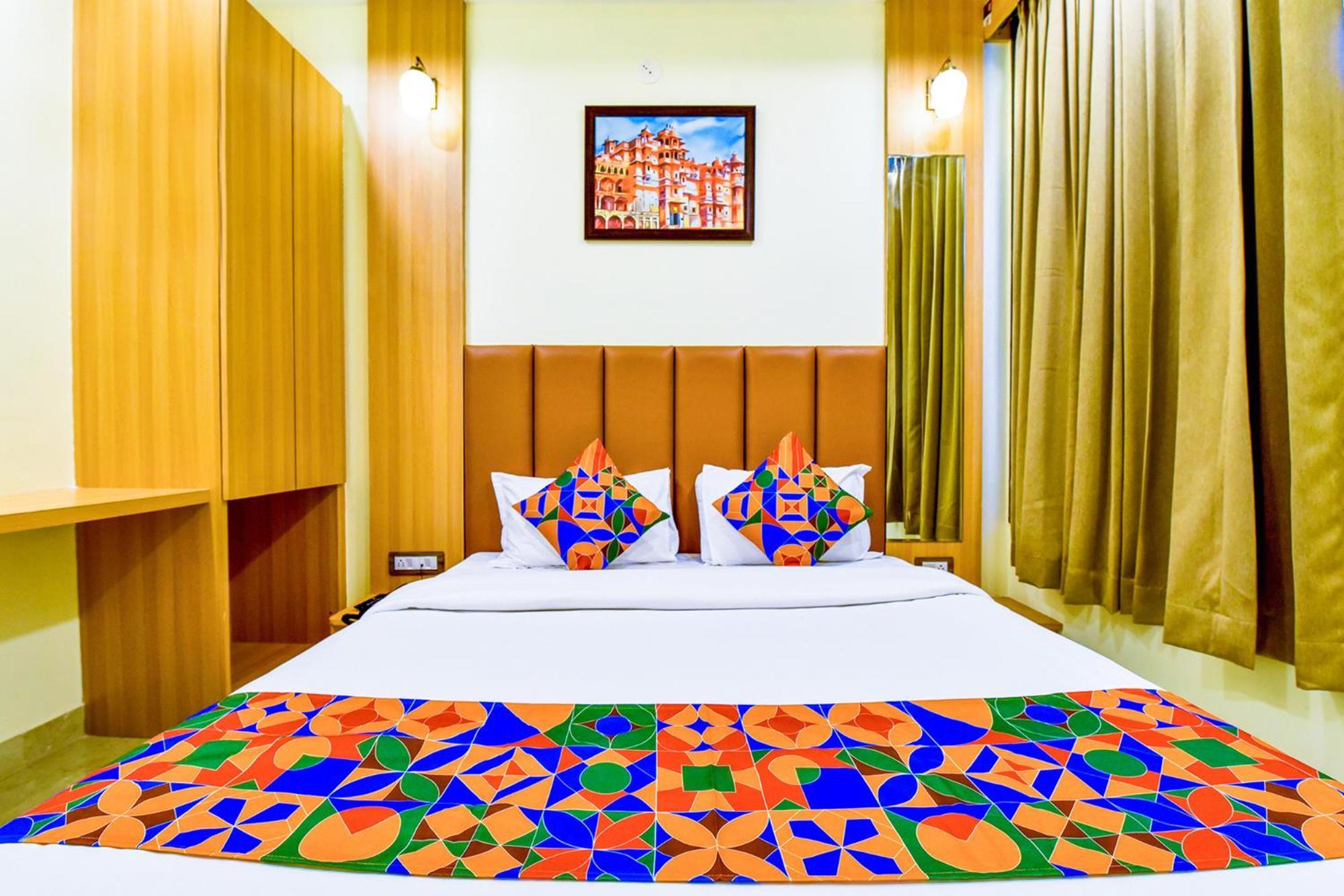 Fabexpress Mewar Shine Hotel Udaipur Kültér fotó